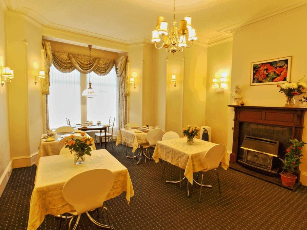 Brentwood Villa Bed And Breakfast Абердин Экстерьер фото