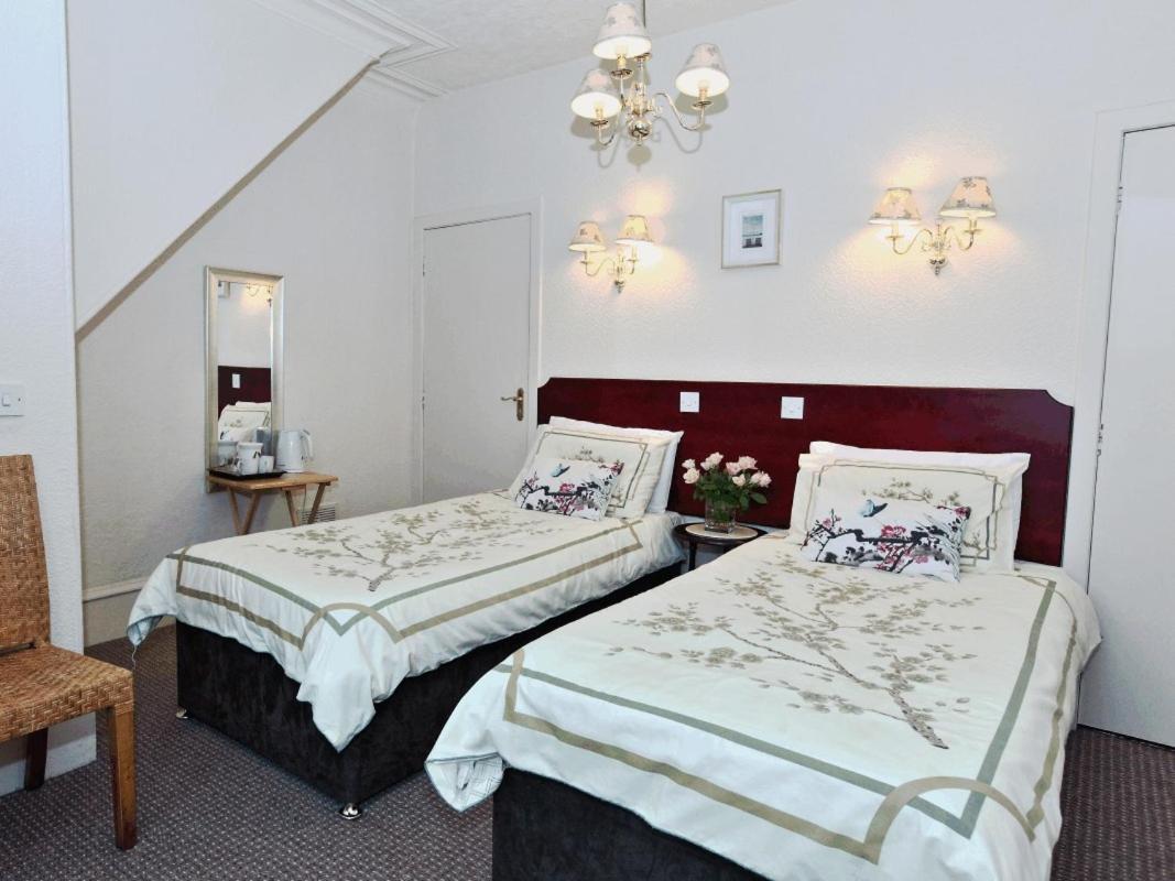 Brentwood Villa Bed And Breakfast Абердин Номер фото