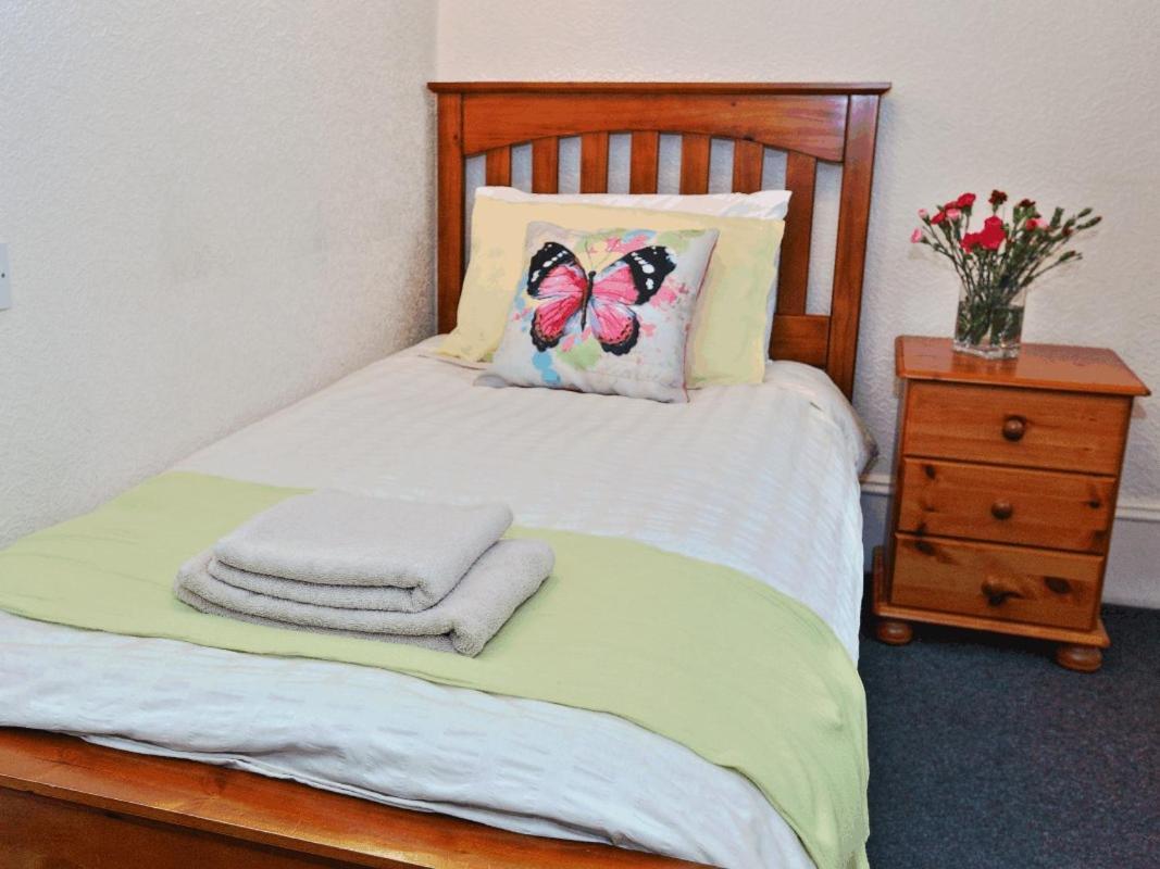 Brentwood Villa Bed And Breakfast Абердин Номер фото